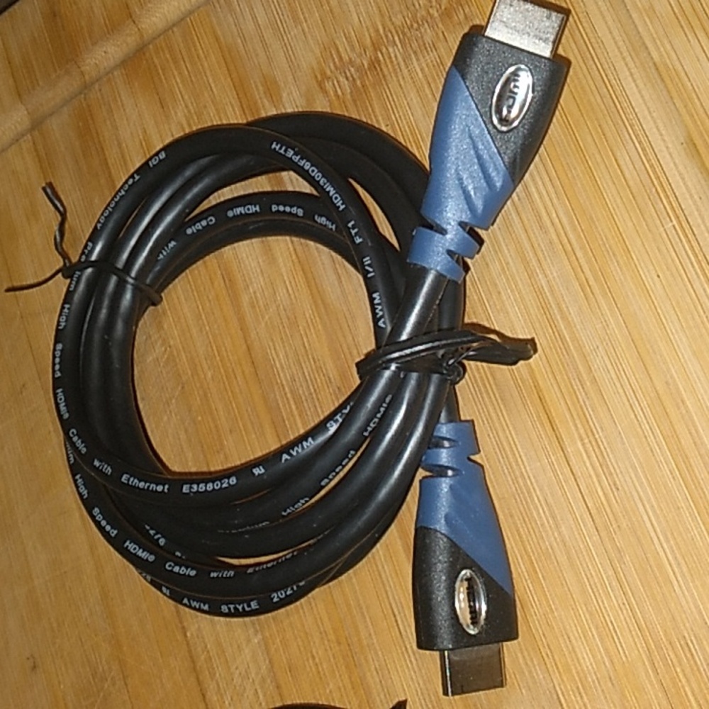 HDMI CORD (6 FEET)